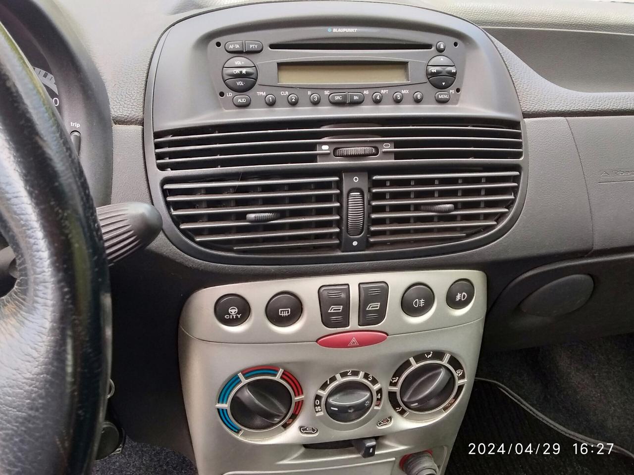 Fiat Punto 1.2i 16V cat 3 porte Sporting