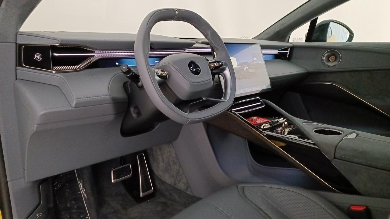 LOTUS ELETRE 600 GT