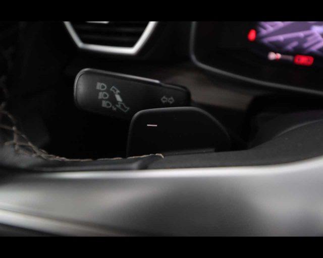 SEAT Leon Sportstourer 1.5 eTSI 150 CV DSG Xcellence