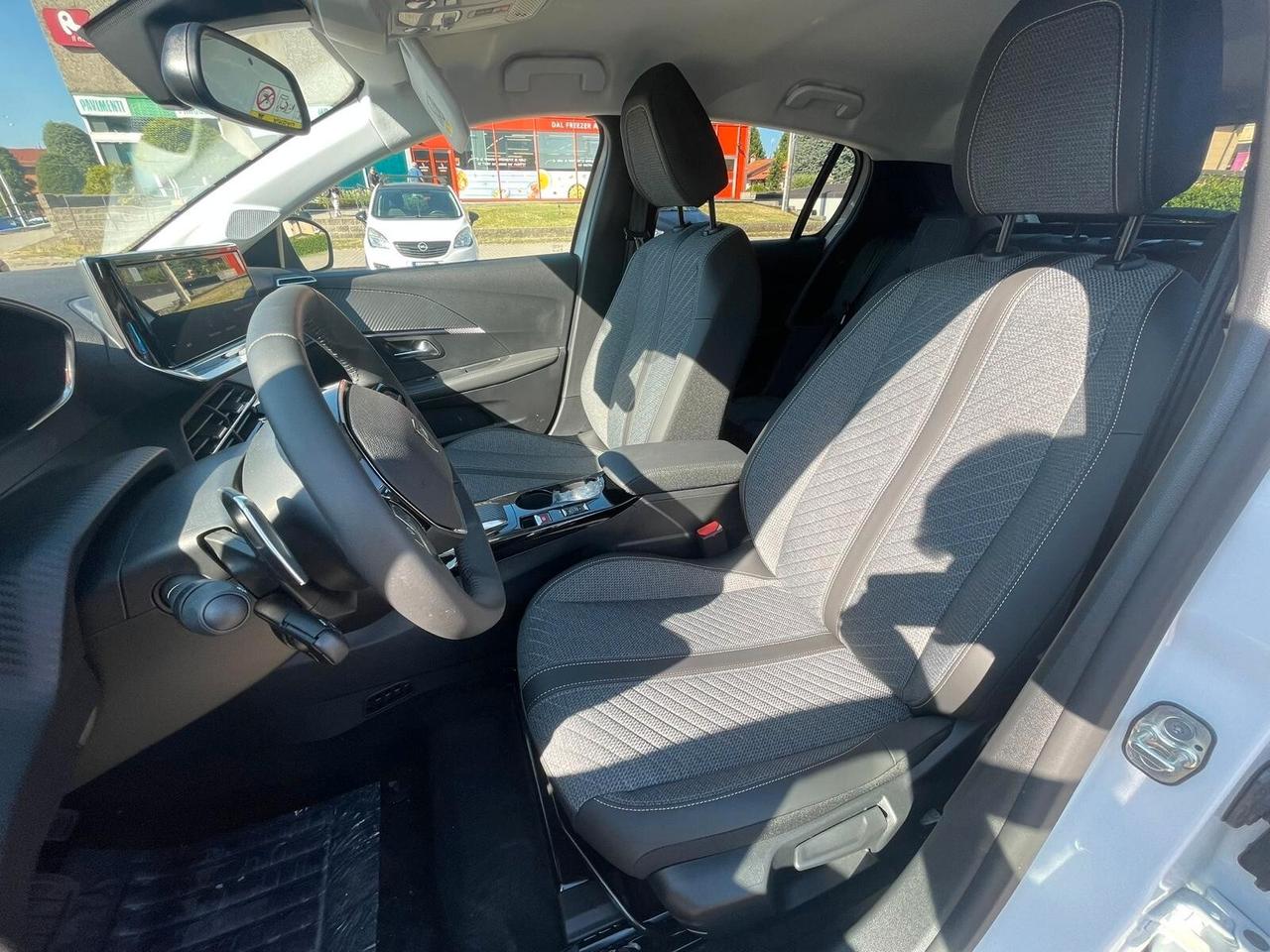 Peugeot 208 Hybrid 110 e-DCS6 Allure