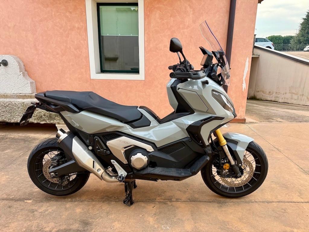Honda X-ADV 750