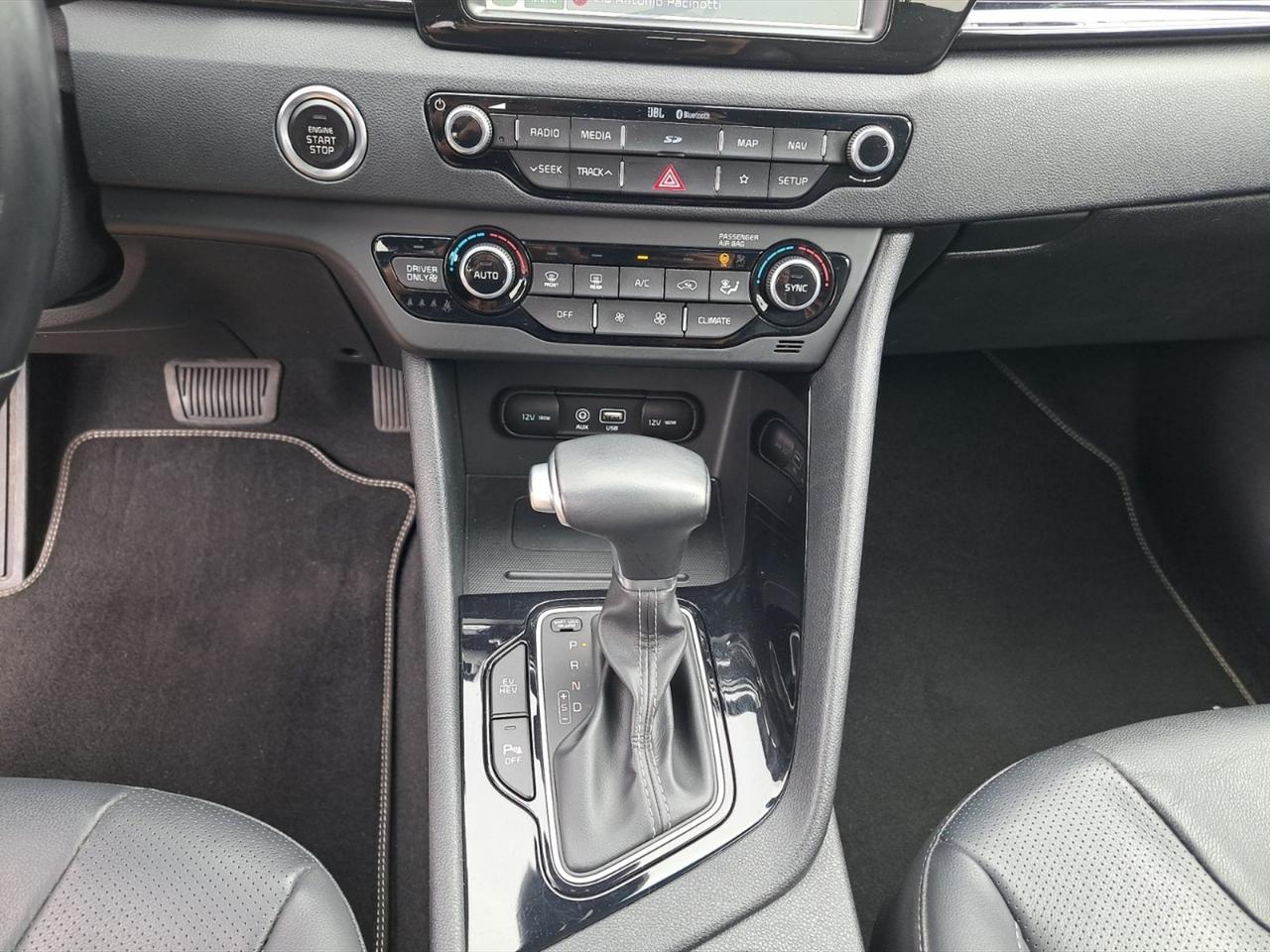 Kia Niro 1.6 gdi phev premium pack dct my18