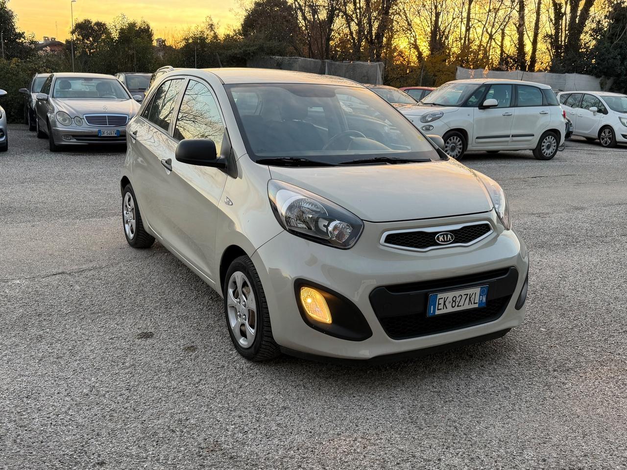 Kia Picanto 1.0 12V 5 porte Easy