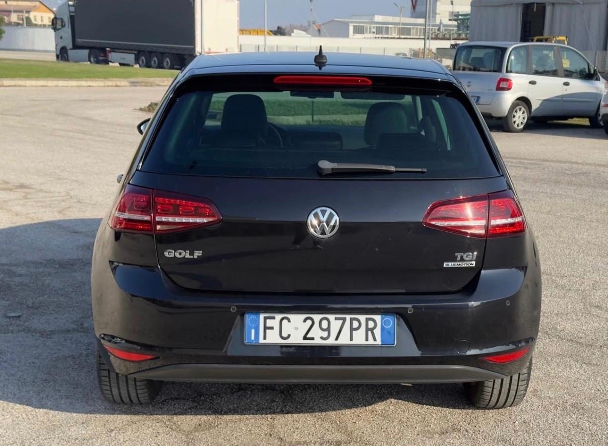 Volkswagen Golf 7 1.4 tgi 2016 cambio automatico