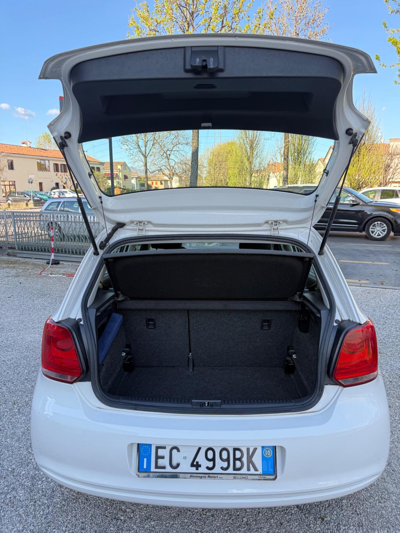 Volkswagen Polo 1.6 TDI DPF 5 porte Comfortline ok neopatentati