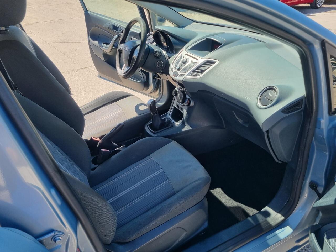 Ford Fiesta 1.4 5 porte Bz.- GPL Titanium