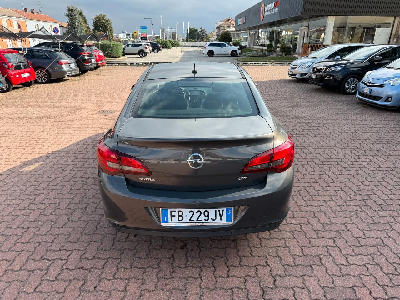 Opel Astra 1.6 CDTI EcoFLEX S&S 4 porte Elective