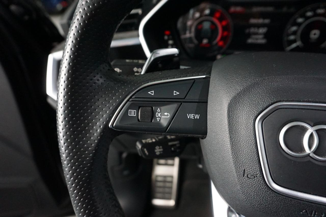 Audi RS Q3 SPB quattro S tronic