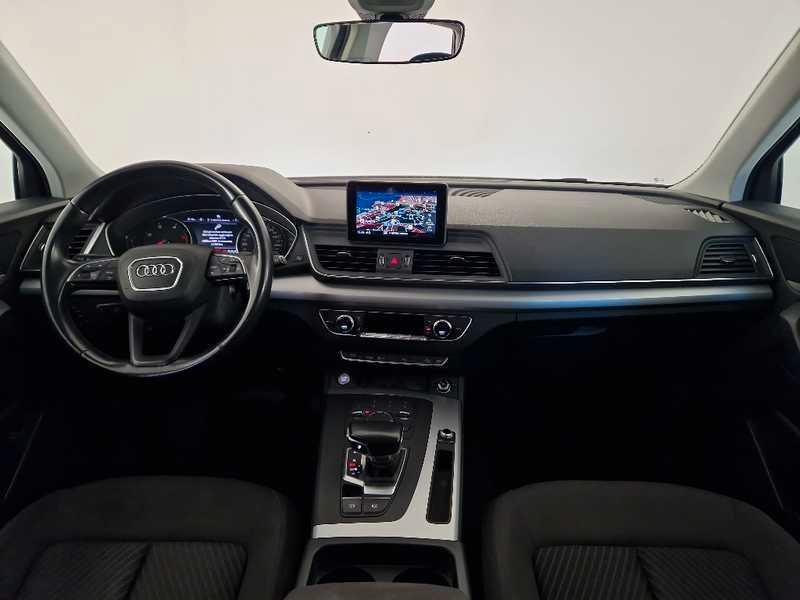 AUDI Q5 35 TDI Business S tronic