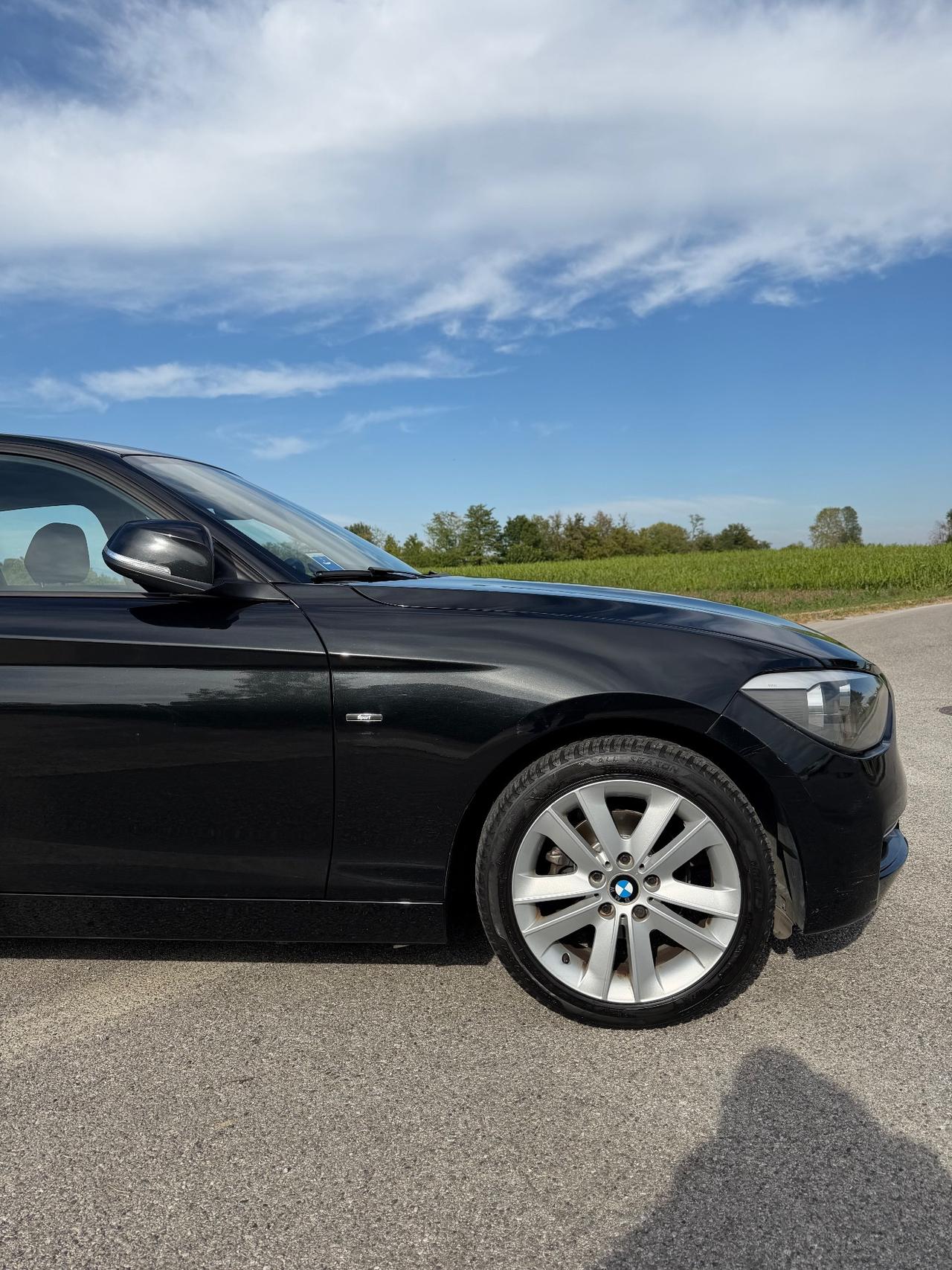 Bmw 118 118d 5p. Msport