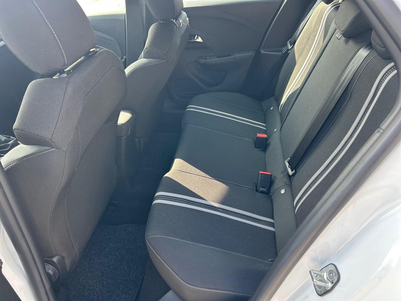 Opel Corsa Edition 1.2 Direct Injection Turb #9783