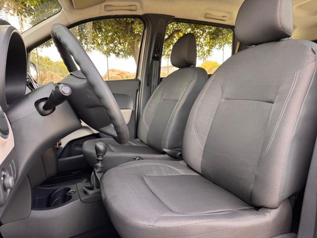 DACIA Lodgy 1.5 110CV 7 POSTI+NAVI+TELEFONO TAGLIANDATA