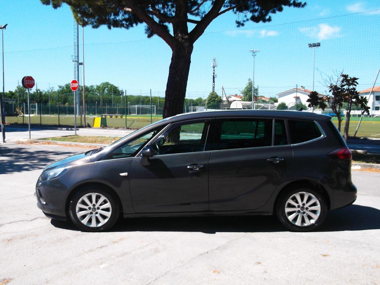 Opel Zafira 1.6 Turbo Metano 7P. Full 2013