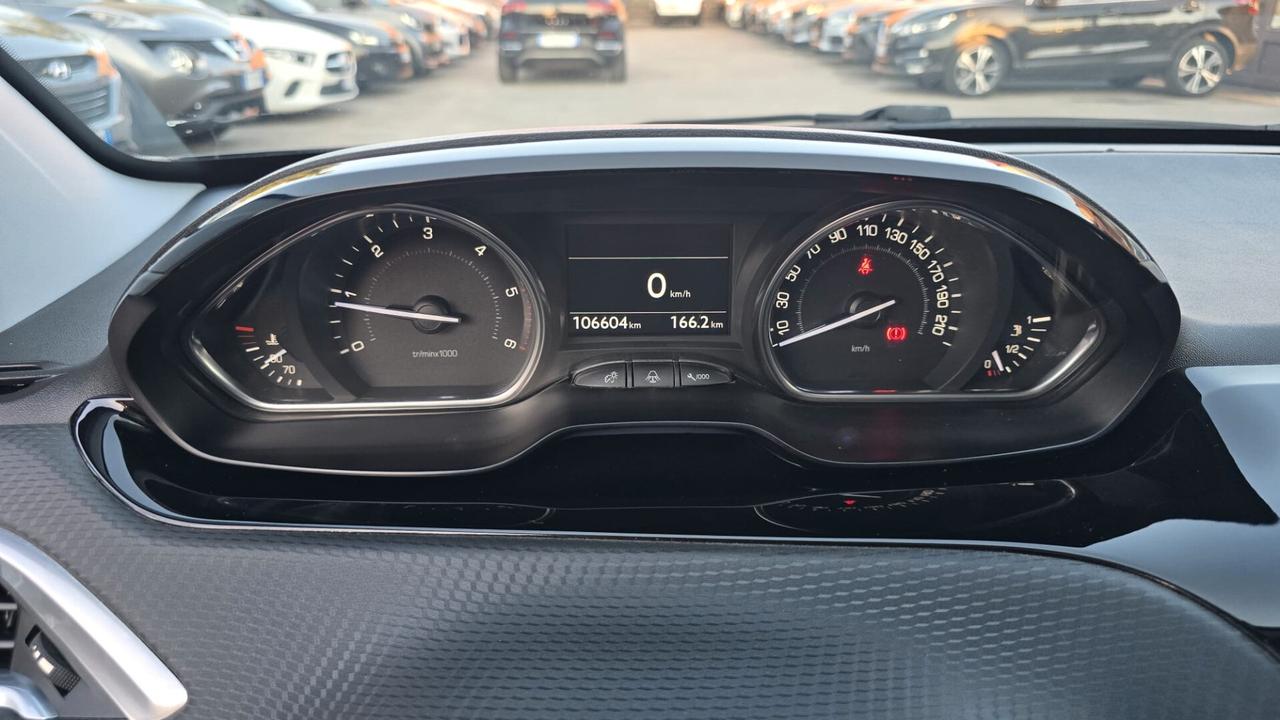 Peugeot 2008 1.6 e-HDi 92 CV Stop&Start Urban Cross