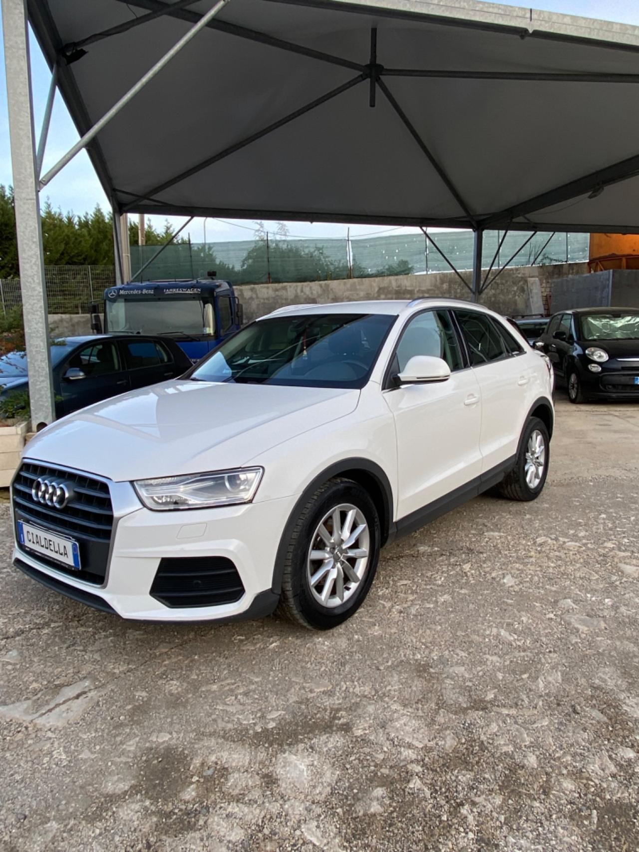 Audi Q3 2.0 TDI 120 CV S tronic