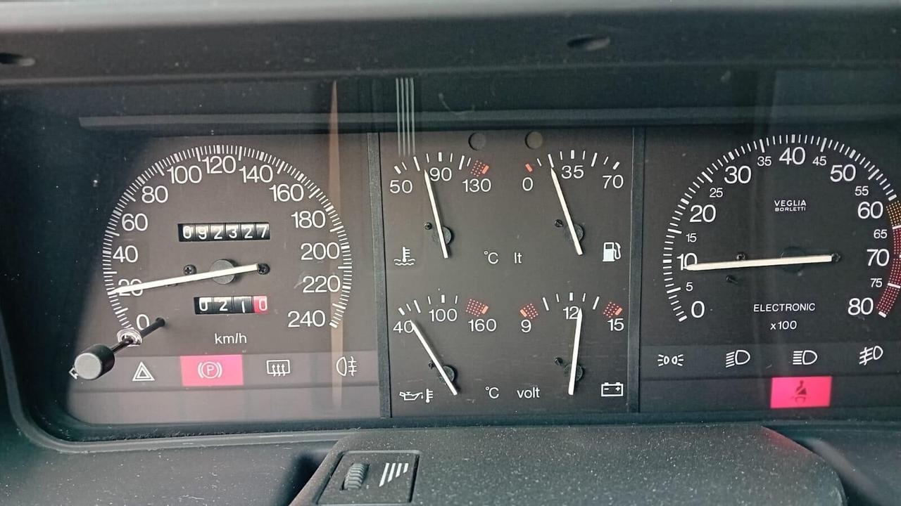 Lancia thema 2.0 t- benz -km 90000-1990