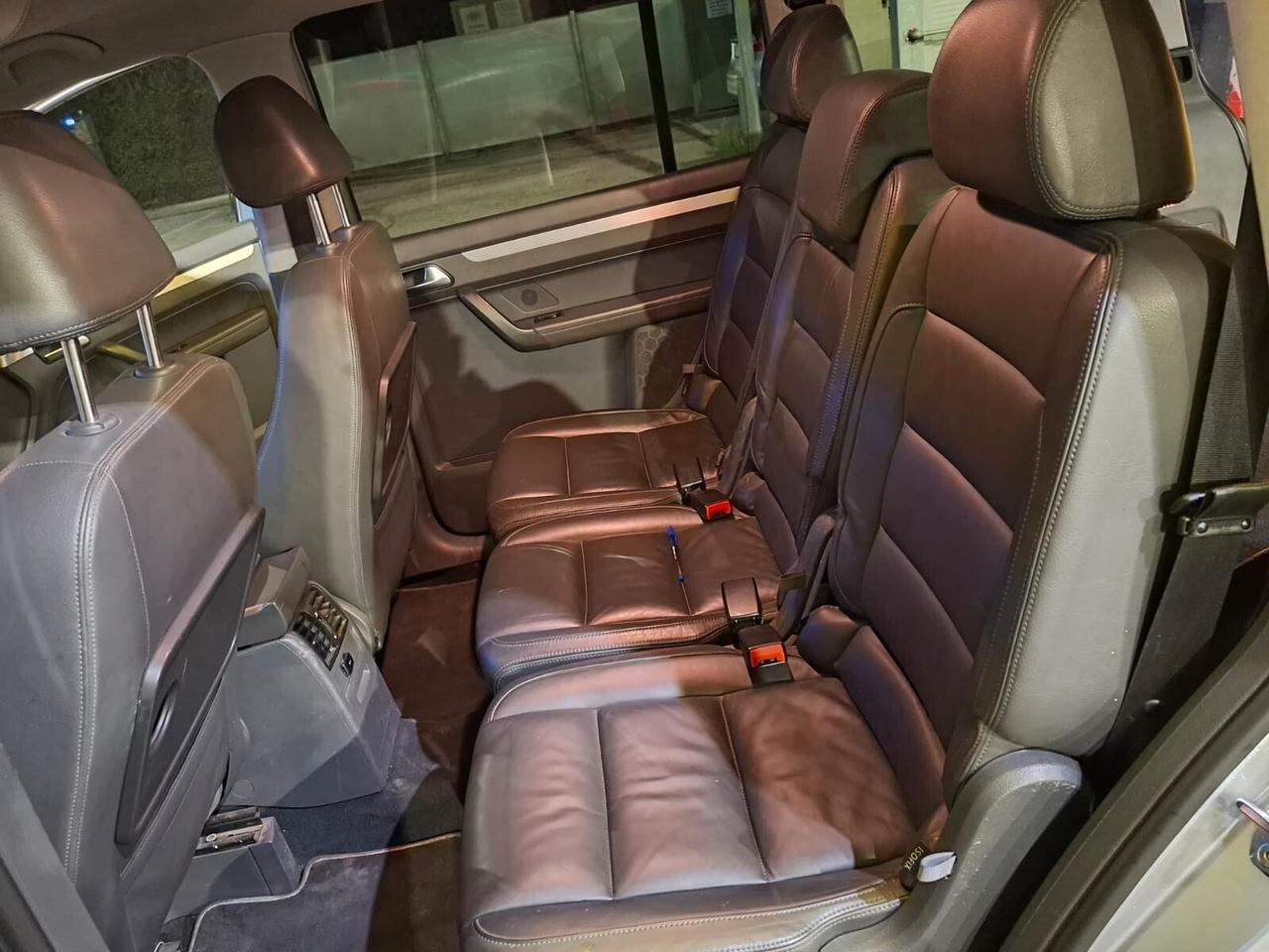 Volkswagen Touran 2.0 TDI 140 CV Highline