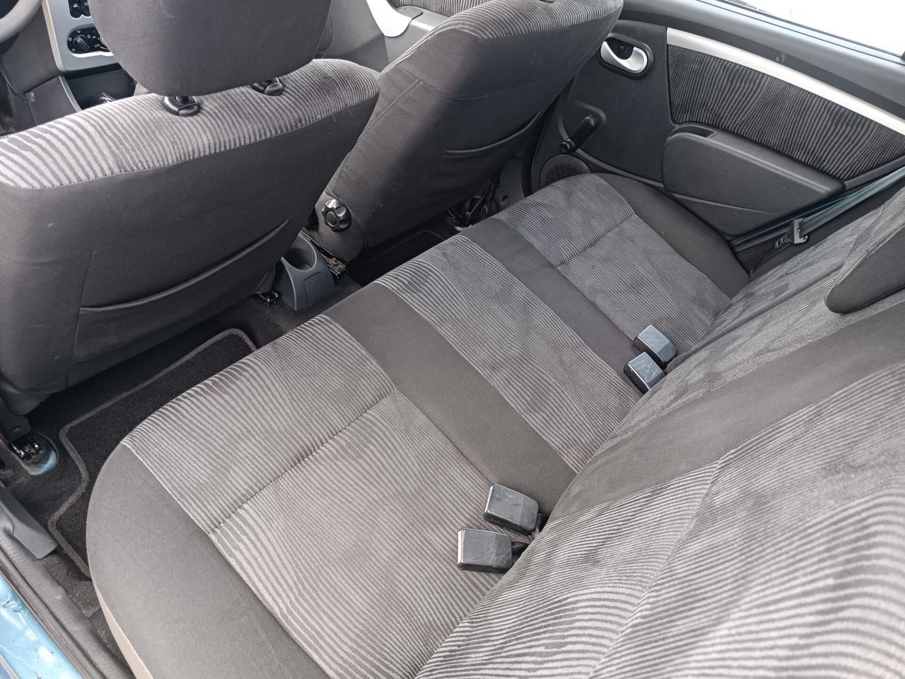 Dacia Sandero 1.4 8V GPL Lauréate