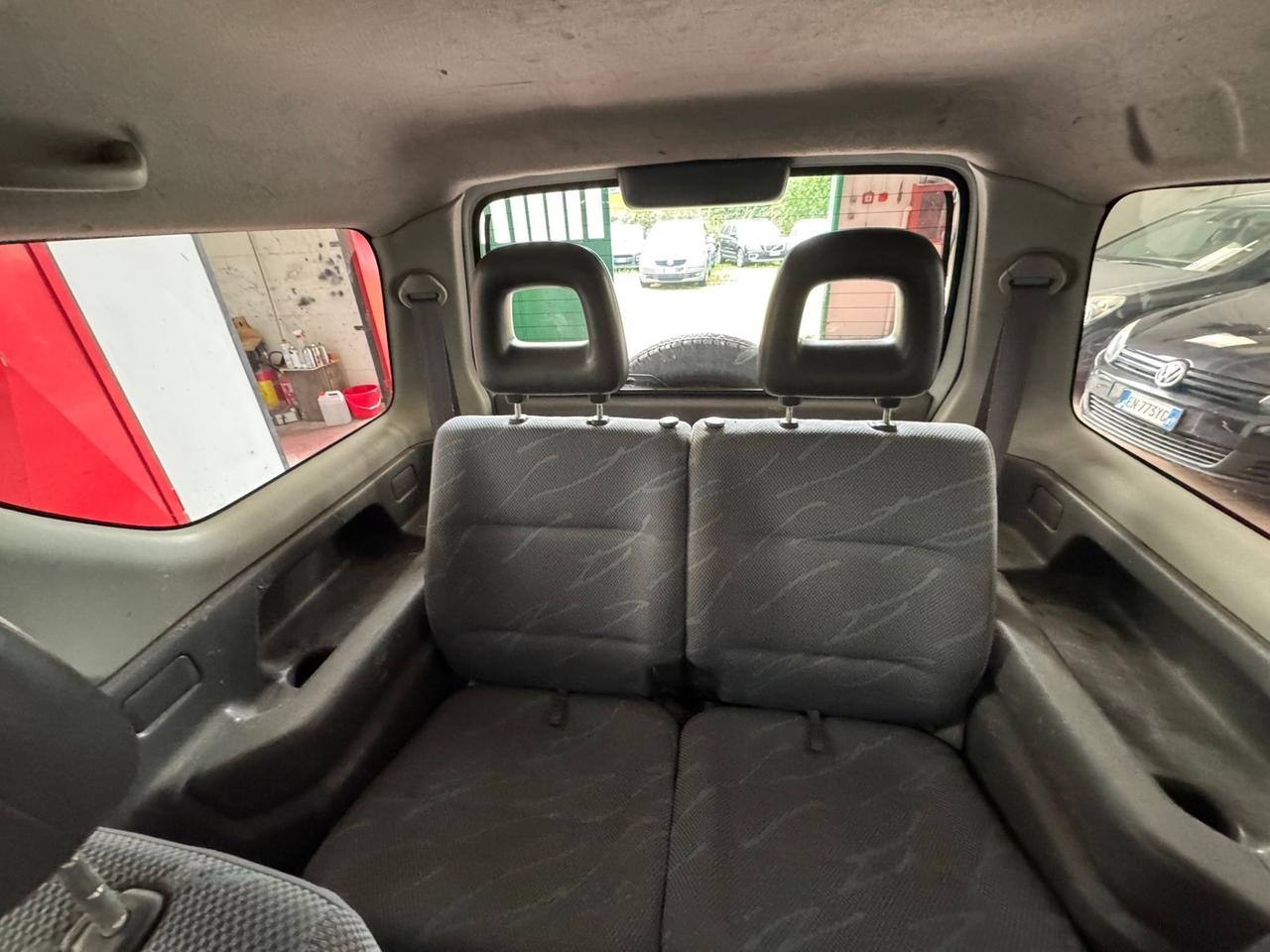 Suzuki Jimny 1.3i 16V cat 4WD JLX SI NEOPATENTATI