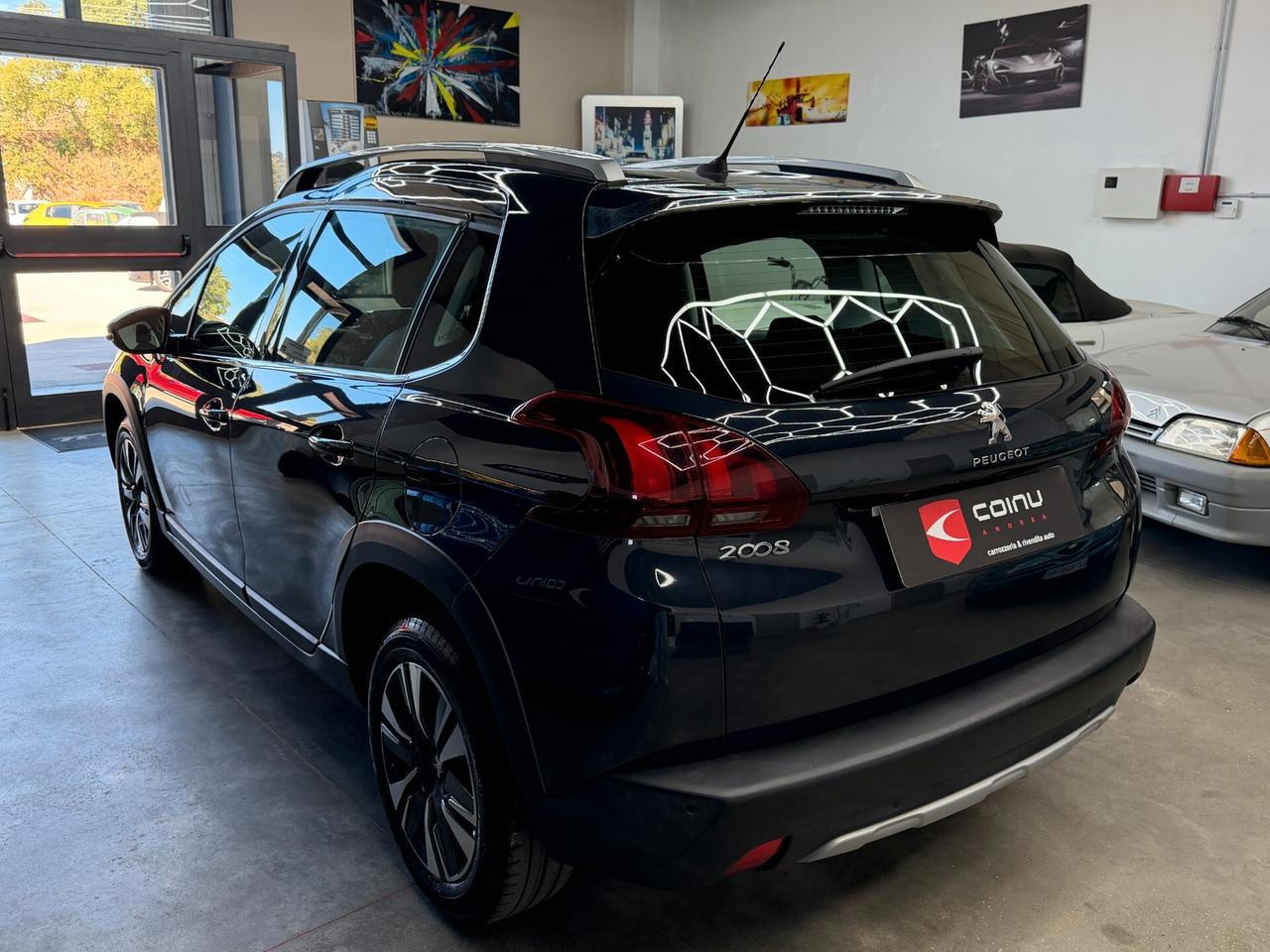 Peugeot 2008 BlueHDi 100 S&S Allure