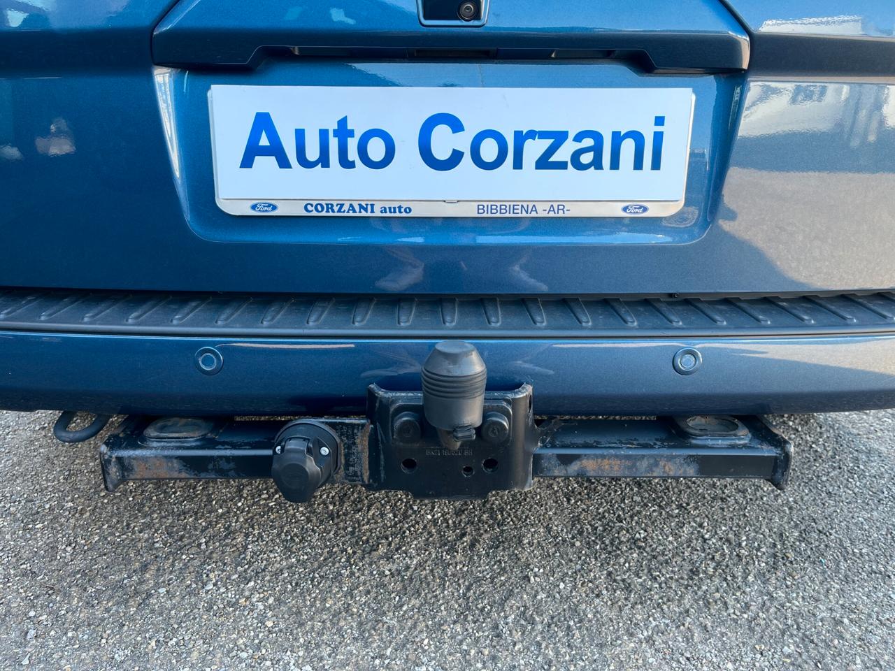 Ford Tourneo Custom 320 2.0 EcoBlue 150CV PC Titanium