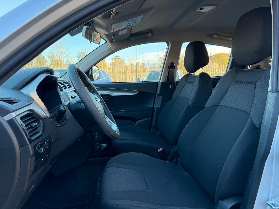 Mahindra KUV100 1.2 VVT K8