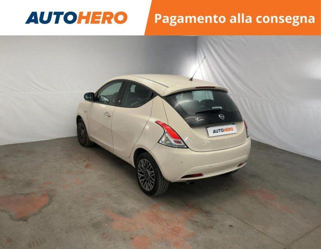 LANCIA Ypsilon 1.2 69 CV 5 porte Gold