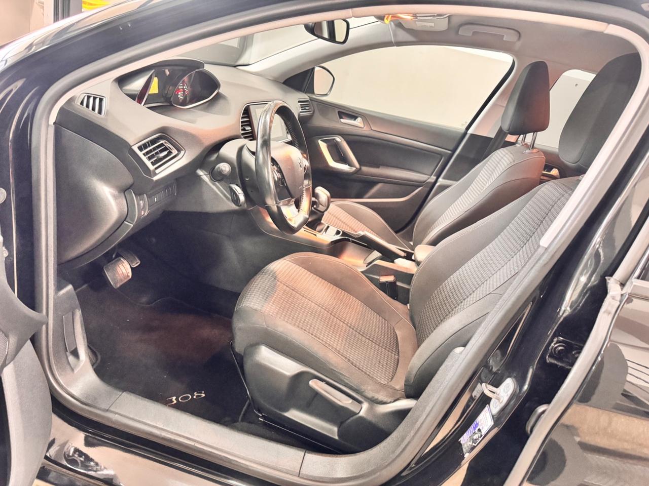 Peugeot 308 1.6 HDi 120 Cv Sw Allure - 12/2017