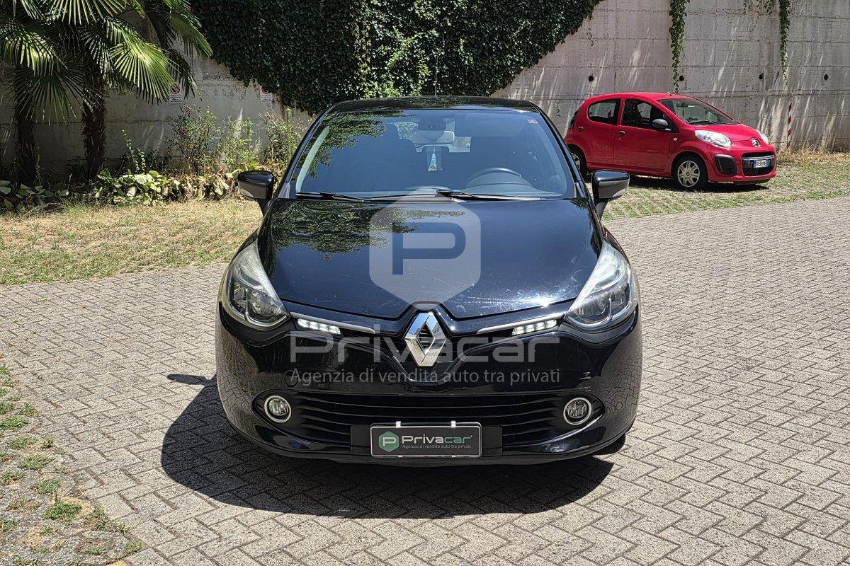 RENAULT Clio 1.2 75CV 5 porte Costume National