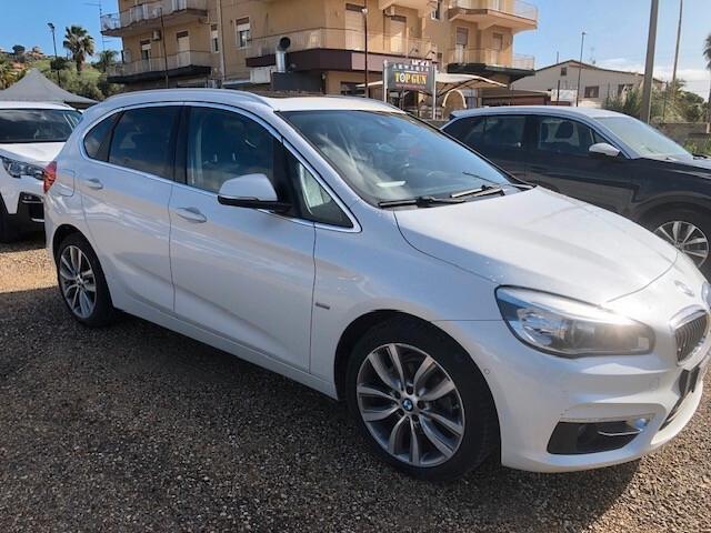 Bmw 2er Active Tourer 218d Luxury