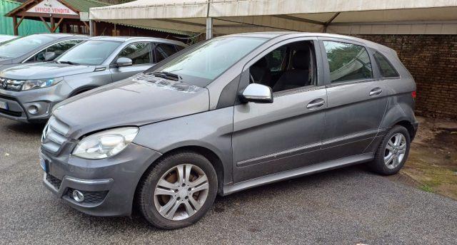 MERCEDES-BENZ B 200 CDI Premium