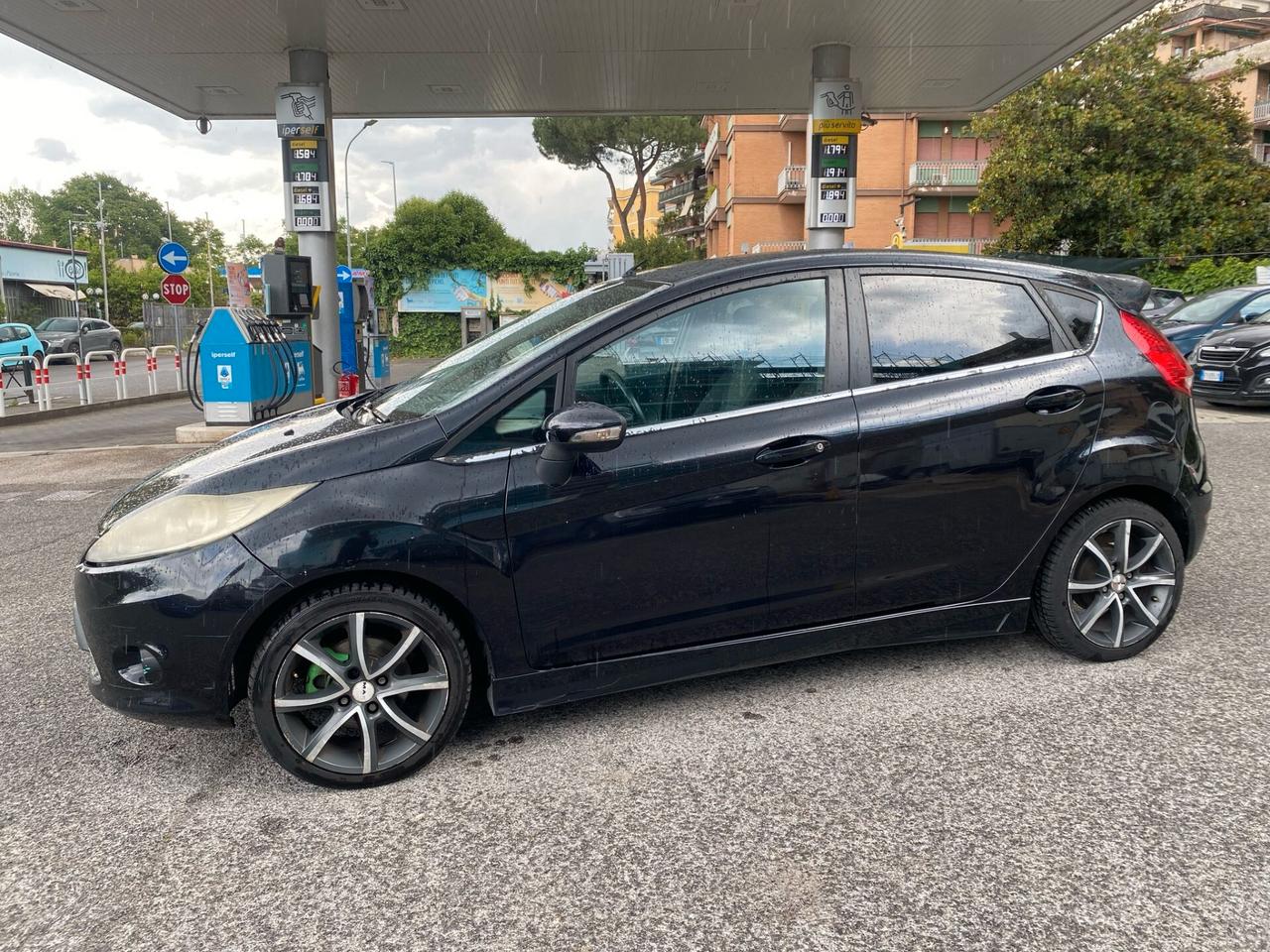 Ford Fiesta 1.2 82CV 5 porte OFFERTA FINO AL 31/05!!!