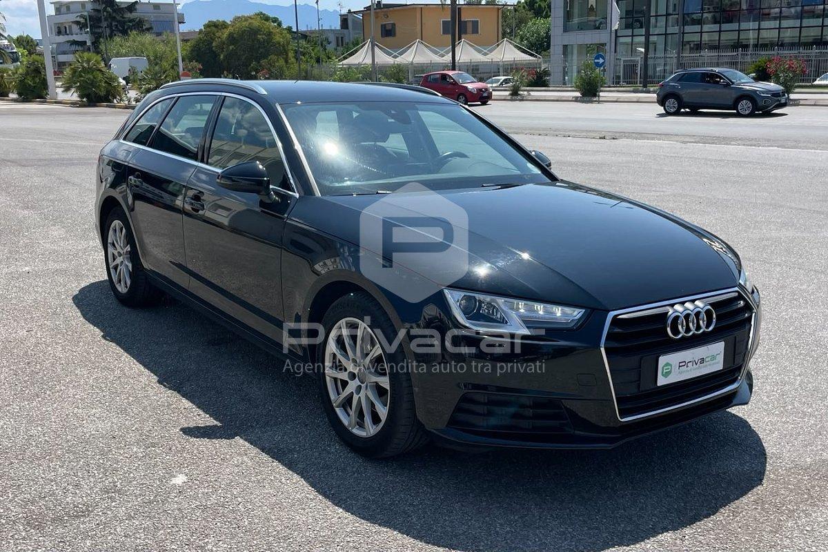 AUDI A4 Avant 35 TDI S tronic Business