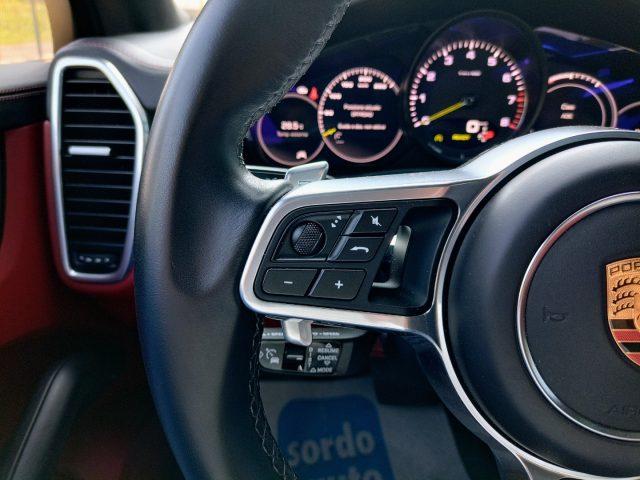 PORSCHE Cayenne Coupé 3.0 V6 E-Hybrid