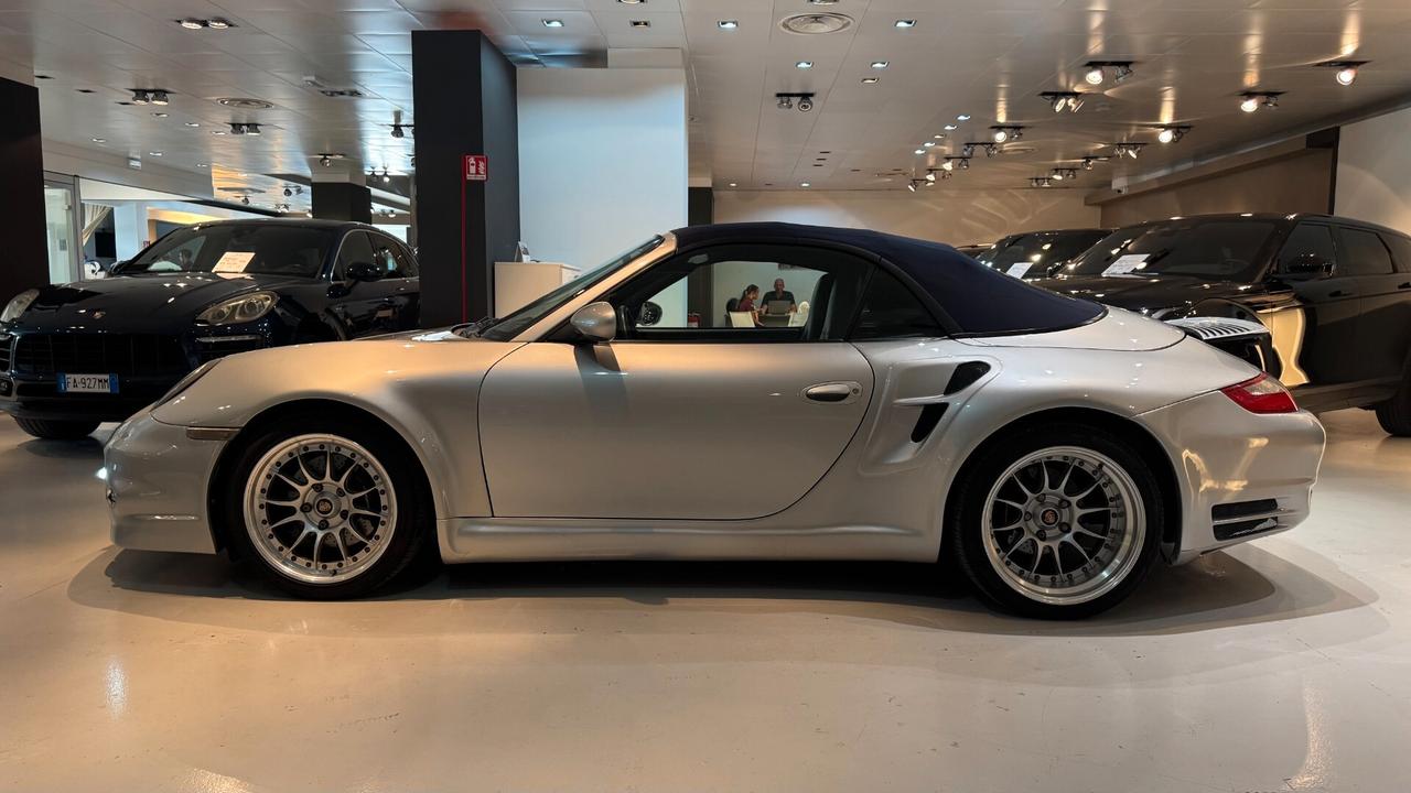 PORSCHE 996 CARRERA CABRIO 3.4B 300CV - 2000
