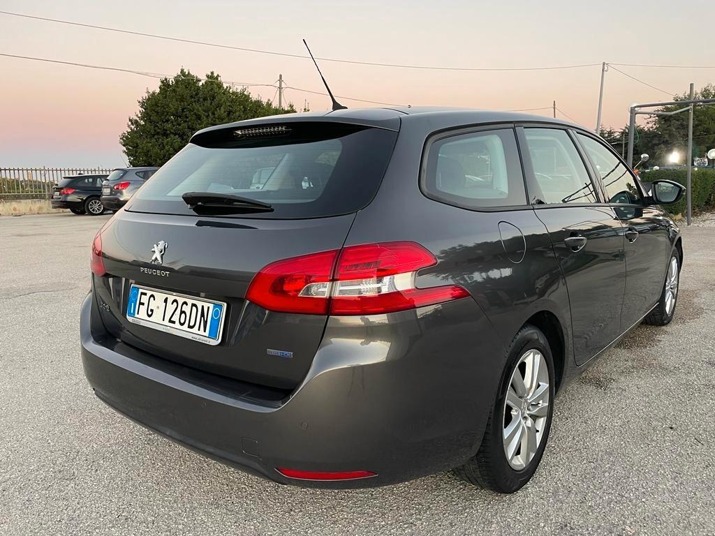 Peugeot 308 BlueHDi 120 S&S Business