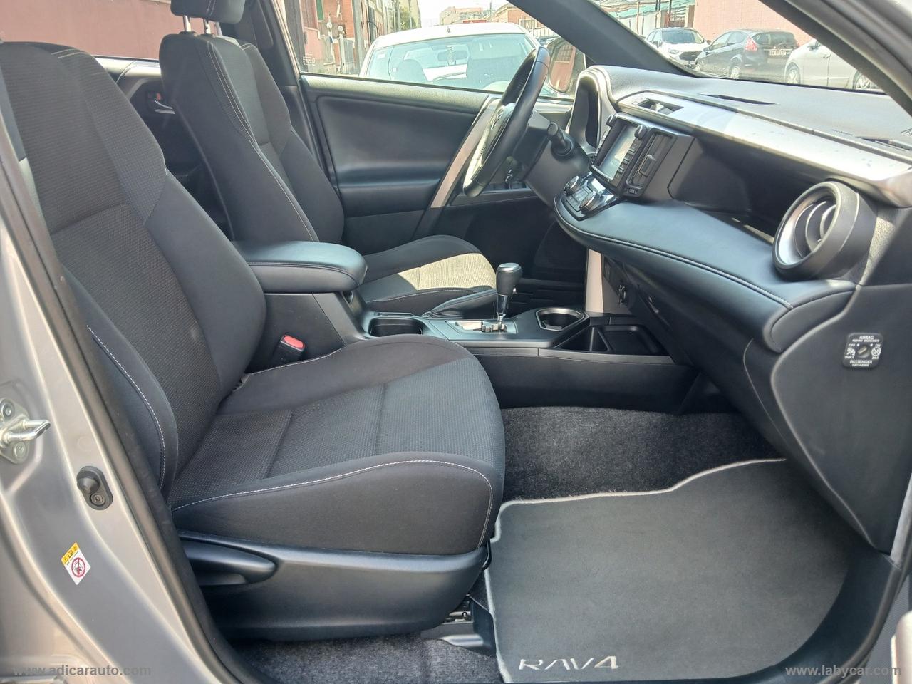 TOYOTA RAV4 2.5 Hybrid 2WD