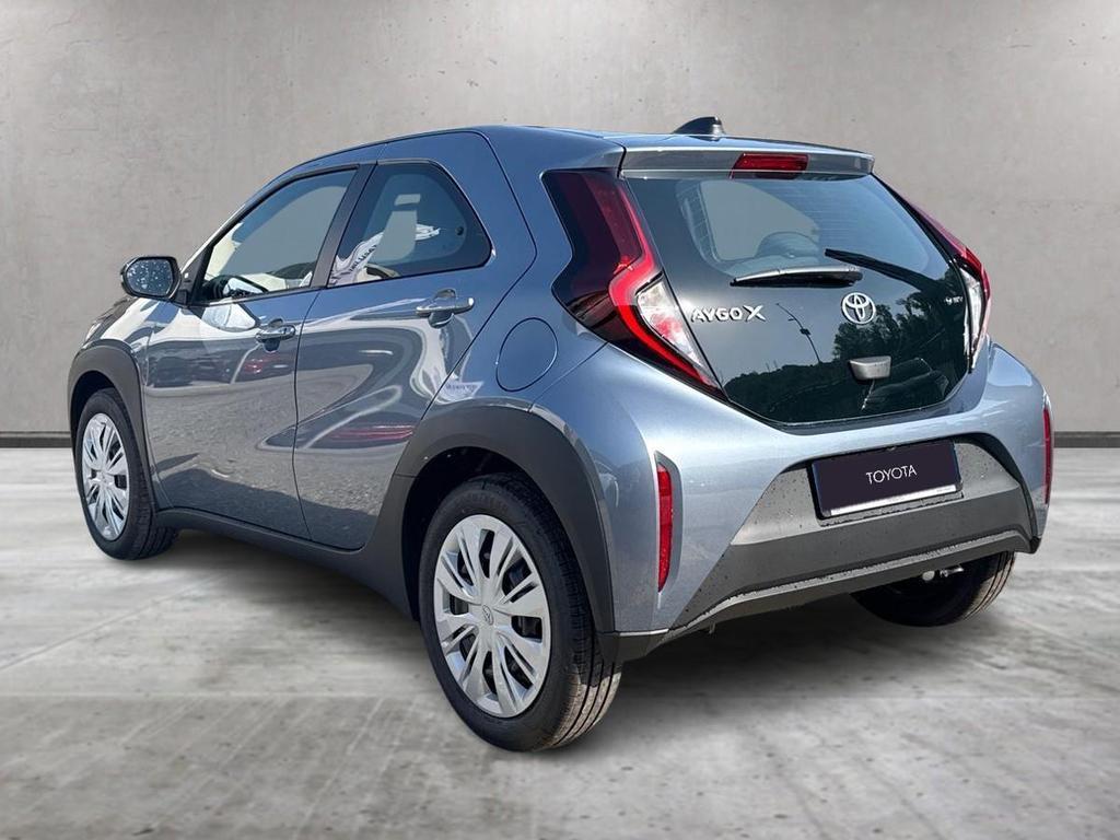 Toyota Aygo X 1.5 hybrid e-cvt