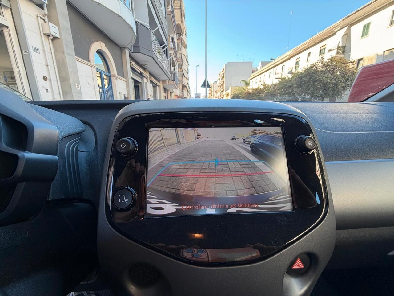 Toyota Aygo Connect 1.0 72 CV 5p 9000KM!!!