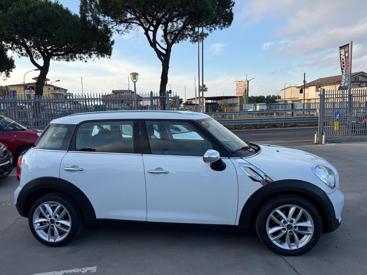 Mini Cooper Countryman 2.0 D Automatica