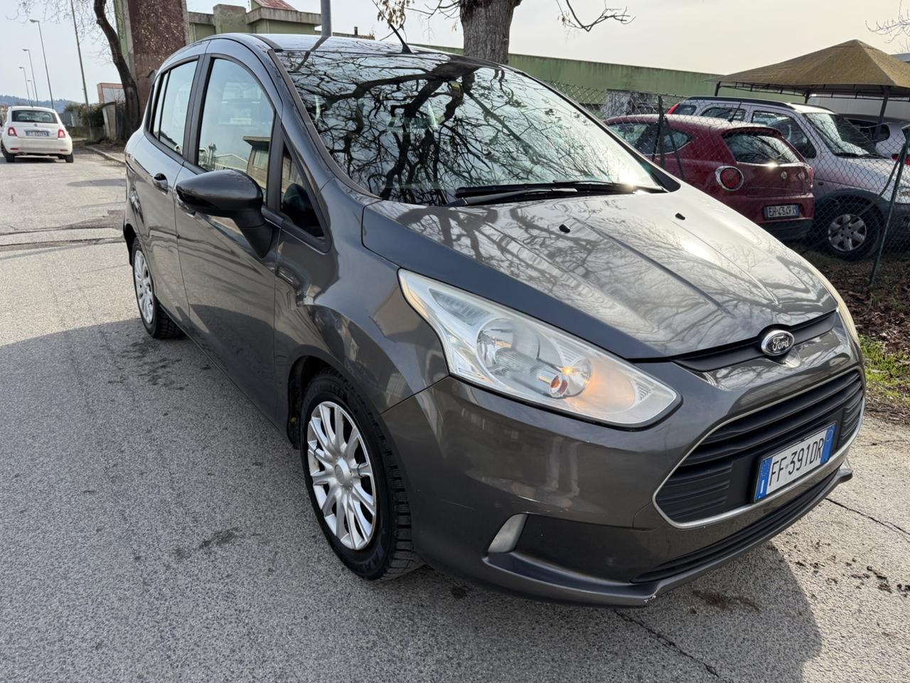 Ford B-Max 1.5 TDCi 95 CV Business Titanium