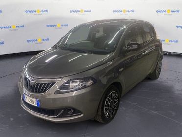 Lancia Ypsilon New 5 porte My24 1.0 Firefly 70 CvStart&Stop Hybrid Oro