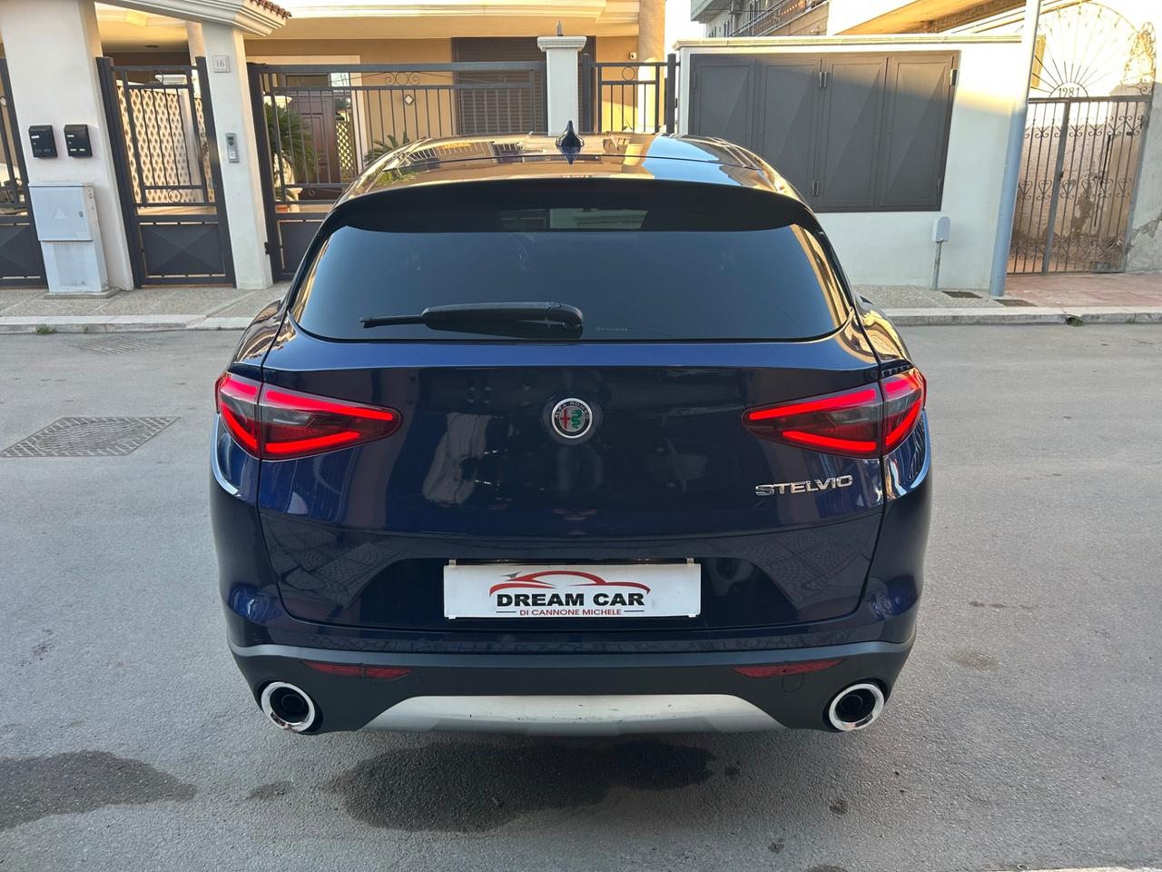 Alfa Romeo Stelvio 2.2 Turbodiesel 190 CV AT8 RWD Executive