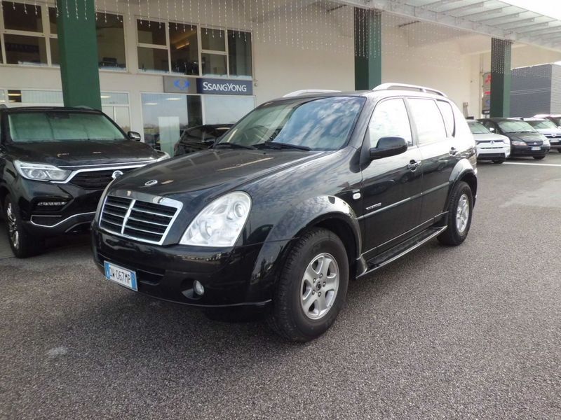 Ssangyong Rexton/Rexton II  Rexton II 2.7 XDi TOD Deluxe