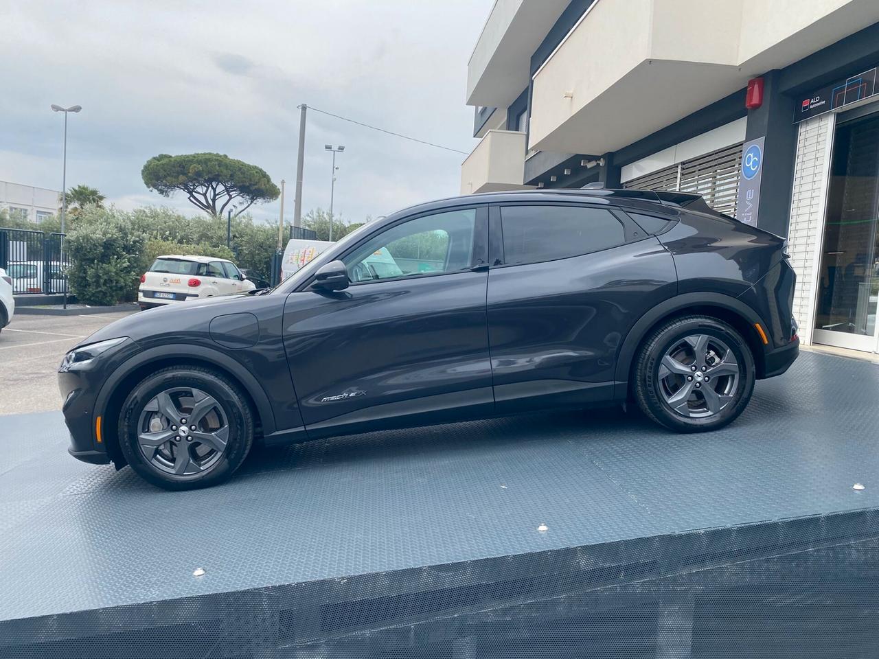 Ford Mustang Mach-E Elettrico Extended 294CV