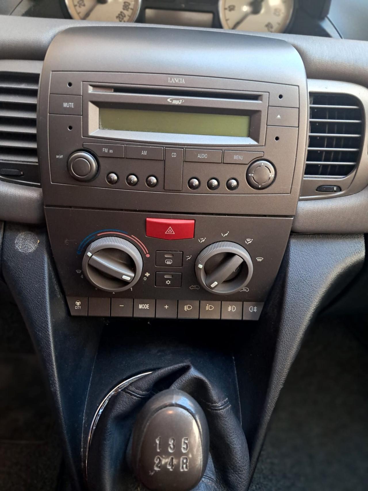 LANCIA YPSILON 1.2-NEOPATENTATI-UNIPRO-Euro3390