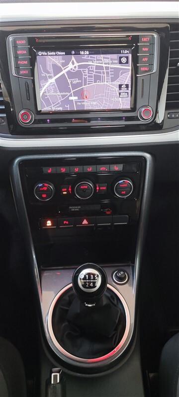 Volkswagen Maggiolino Cabrio 2.0 TDI Design