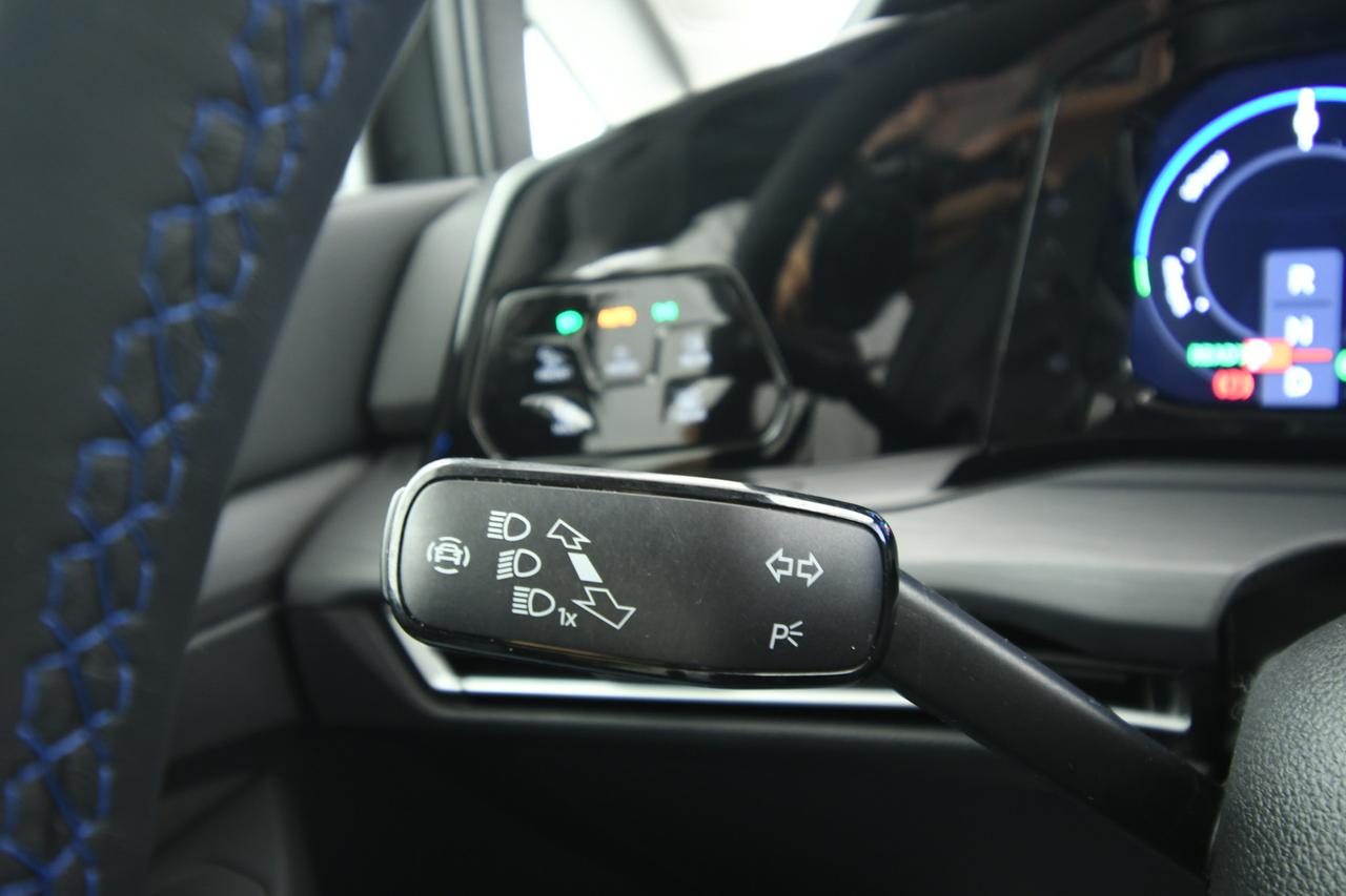 VOLKSWAGEN Golf 1.4 tsi ehybrid Style 204cv dsg ACC+APP CONNECT+FULL LED