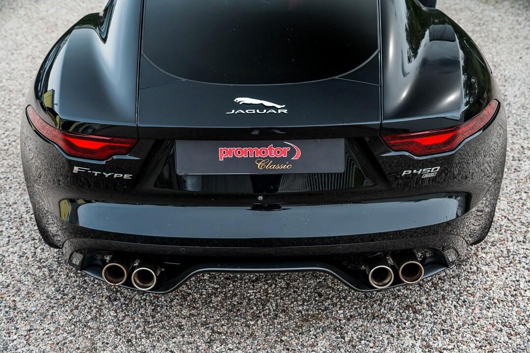 Jaguar F-Type 5.0 V8 First Edition 450 AWD