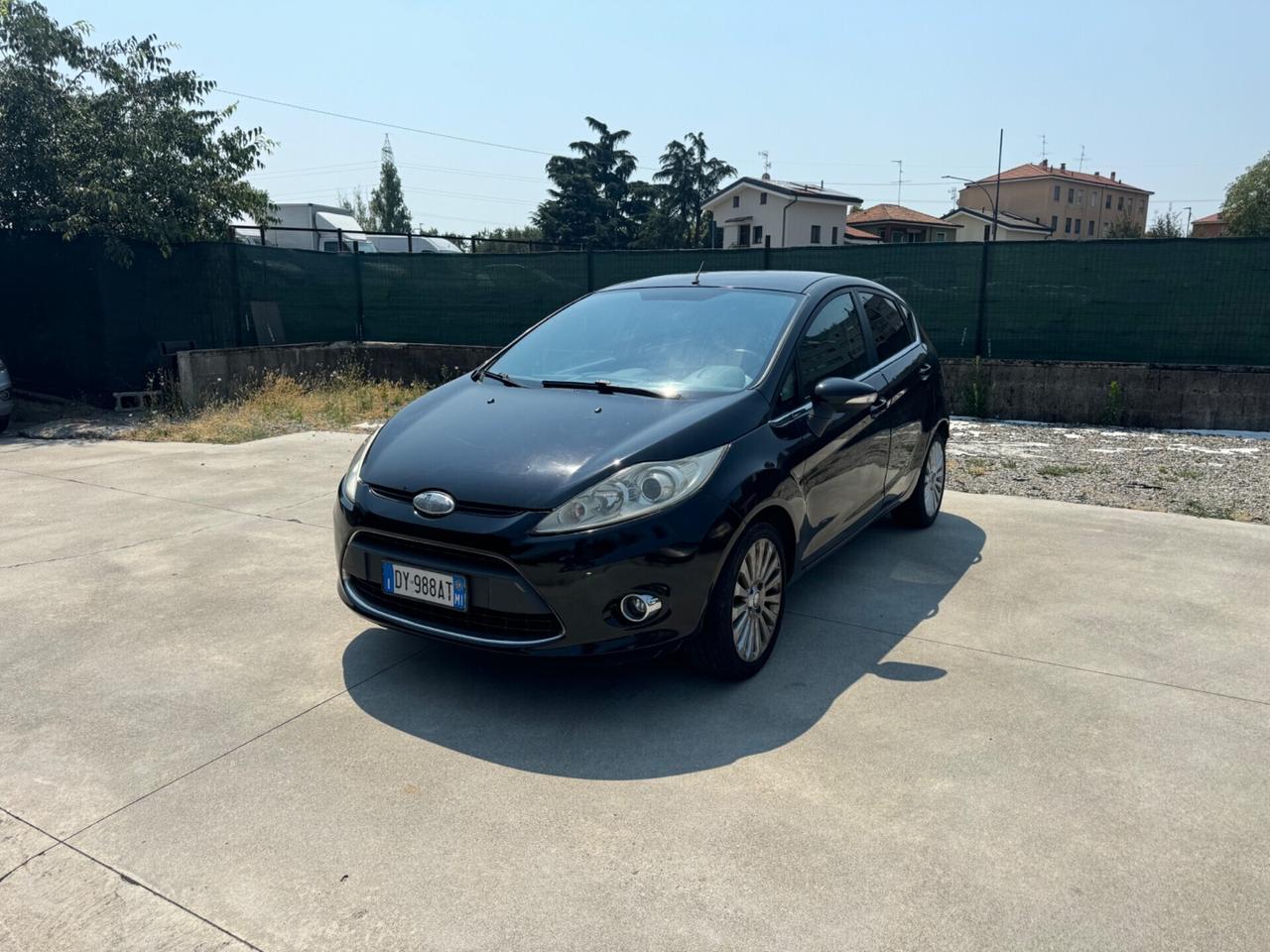 Ford Fiesta 1.4 5 porte Bz.- GPL Titanium